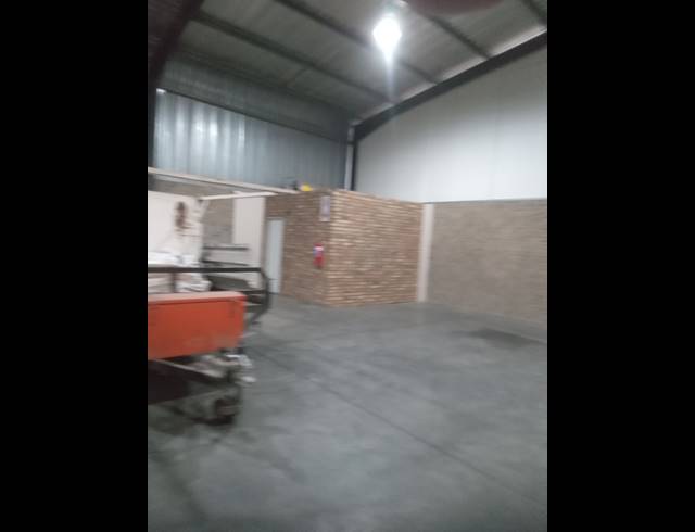 320M² MINI FACTORY FOR SALE IN APEX